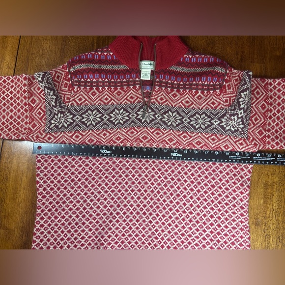 LL Bean Vintage Women’s L Reg Fair Isle Nordic 100% Lamb Wool Sweater - Picture 3 of 5